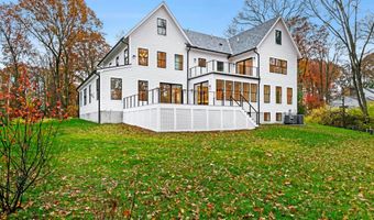 20 Marianne Rd, Darien, CT 06820