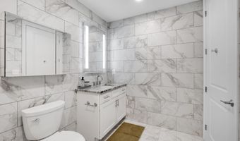 1601 CHERRY St 702, Philadelphia, PA 19102