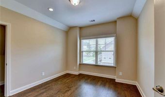 101 Spur Ln, Alpharetta, GA 30009