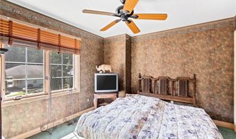 2351 Mallard Rd, Akron, OH 44319