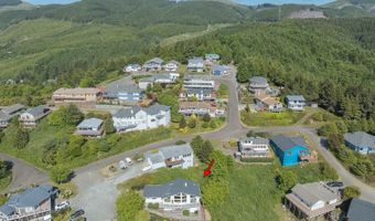 461 S Home Ct, Rockaway Beach, OR 97136