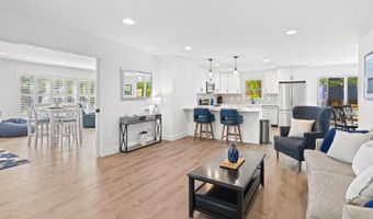 327 OAKWOOD St, Bethany Beach, DE 19930