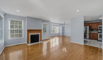 2 MARINA Dr, Bayonne, NJ 07002