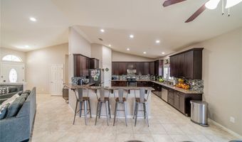 13546 Rincon Rd, Apple Valley, CA 92308