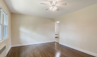 1966 South St, Toms River, NJ 08753