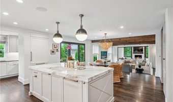 337 Broadland Rd, Atlanta, GA 30342