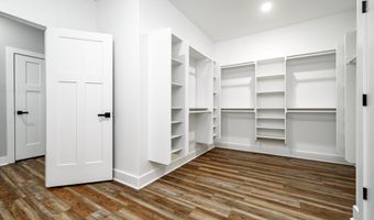 664 Hiram Dr, Bauxite, AR 72011
