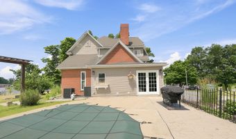 1305 S Kankamp Rd, Angola, IN 46703