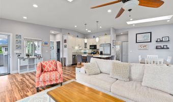 66-166 Waialua Beach Rd A, Haleiwa, HI 96712