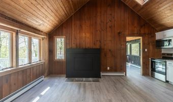 4 Amicalola Dr, Alloway, NJ 07422