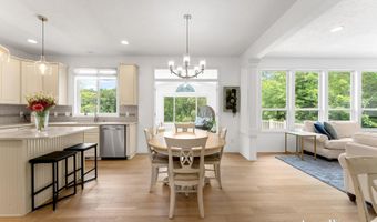926 Dogwood Meadows Dr SE 45, Ada, MI 49301