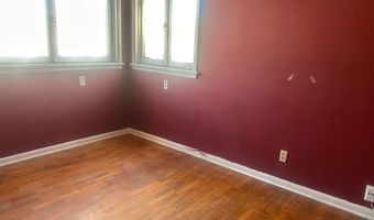 208 Winding Dr, Alexandria, IN 46001