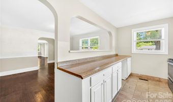 4418 N Sharon Amity Rd, Charlotte, NC 28205