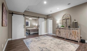 6023 158th St W, Apple Valley, MN 55124