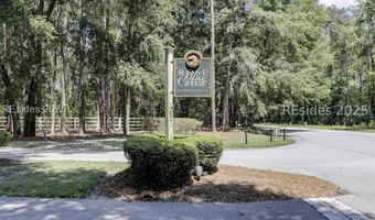 5 Nandina Ct, Bluffton, SC 29910