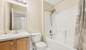 2878 Barclay Way, Ann Arbor, MI 48105