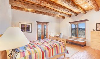 21 Canjilon St, Abiquiu, NM 87510