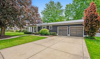 7232 Thornapple River Dr SE, Ada, MI 49301
