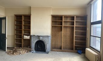 49 E Main St, Amsterdam, NY 12010