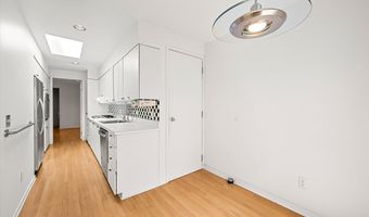 1019 Young Pl, Ann Arbor, MI 48105
