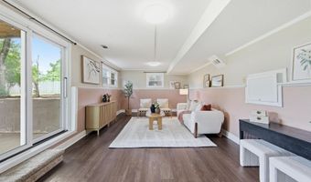 5919 Memphis St, Bel Aire, KS 67220