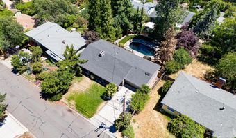 704 Elkader St, Ashland, OR 97520