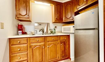 1045 Broadway, Bangor, ME 04401