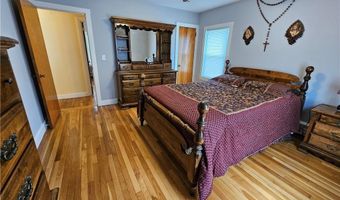 461 River Rd, Lincoln, RI 02865