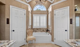 111 Hanging Moss Dr, Benton, LA 71006
