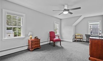 44 River St, Cranston, RI 02905