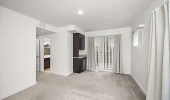 462 W Stadium Blvd, Ann Arbor, MI 48103