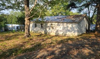 111 Easy St, Big Sandy, TN 38221
