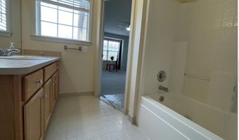2806 Barclay Way, Ann Arbor, MI 48105