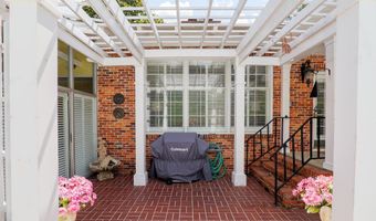 103 Bear Creek Rd, Adel, GA 31620