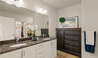 20505 LITTLE CREEK Ter 207, Ashburn, VA 20147