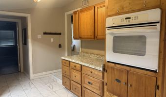 1213 W Dallas Ave, Artesia, NM 88210