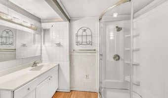 109 N Mill St, Weatherford, TX 76086