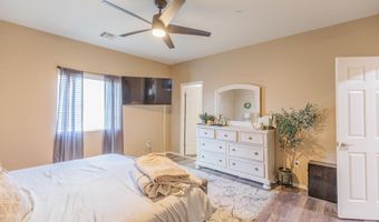 241 Burnage Ln, Alamogordo, NM 88310