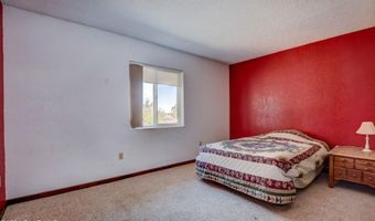 25325 N Naples St, Paulden, AZ 86334