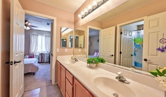 4925 Whisper Lake Ave, Las Vegas, NV 89131