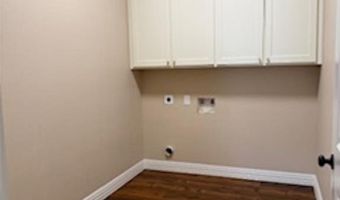 318 S Watson St B, Alvarado, TX 76009