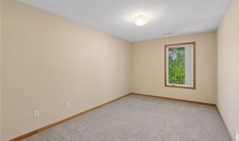 6773 158th St W, Apple Valley, MN 55124
