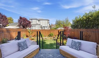 1712 Schiller St, Alameda, CA 94501