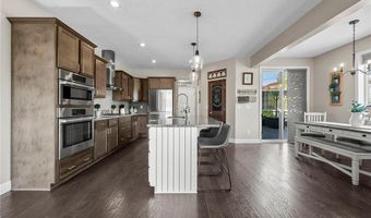 6023 158th St W, Apple Valley, MN 55124