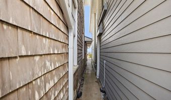 517 BEACH Ave, Atlantic Beach, FL 32233