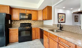 1045 COPPERSTONE Ct, Rockville, MD 20852