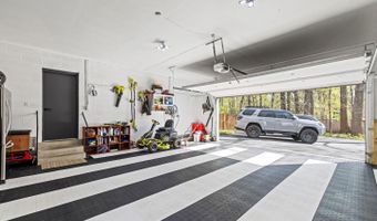 8901 POTOMAC STATION Ln, Potomac, MD 20854
