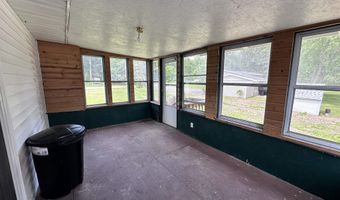 6111 MAGNOLIA Dr, Wisconsin Rapids, WI 54494
