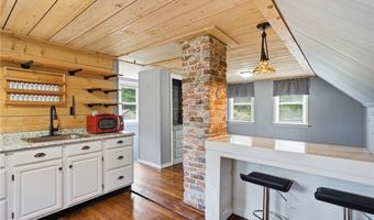 158 Ten Rod Rd, Exeter, RI 02822