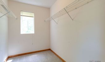 2636 Pondview Dr, Algonquin, IL 60102
